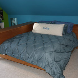 Platform bed- cherry - Beds