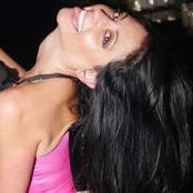 Dani DellaValle's photo