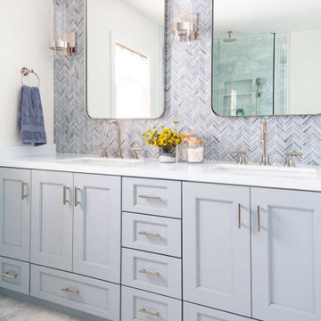 Casual Classic Remodel: Bathroom