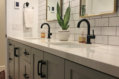 Transitional bathroom photo in Other