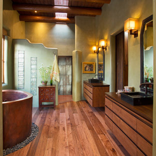 Badezimmer mit japanischer Badewanne Ideen, Design & Bilder - Juli 2020