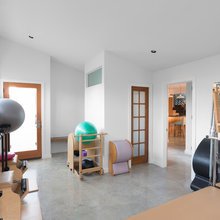 Garage gym
