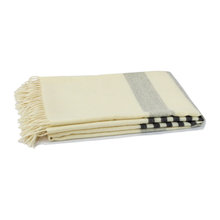 Pillows and Throws