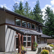 Contemporary Craftsman