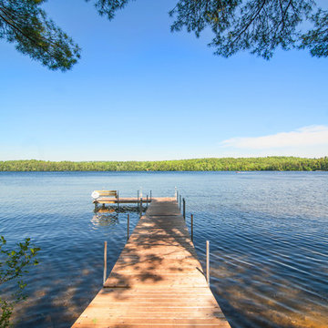Raymond Retreat- Luxury Maine Lakehouse