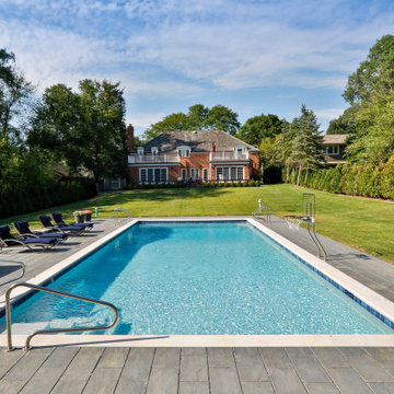Glenview, IL Swimming Pool and Raised Hot Tub