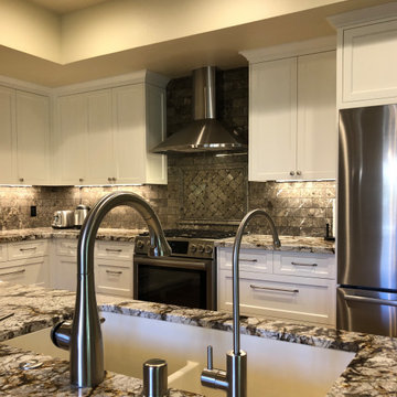 Delightful South Davis Kitchen and Bathroom Remodel