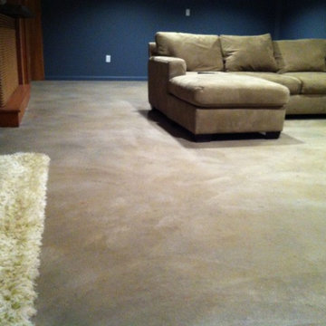 Indoor concrete floor stain treatment