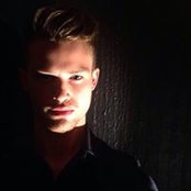 Steven Pearce's photo