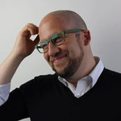 Elliot Cowan's photo