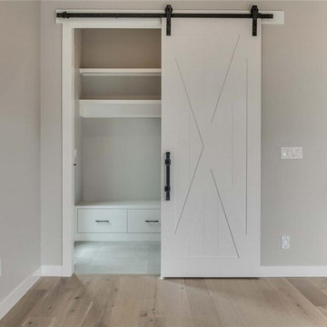 43 Ave sw- duplex