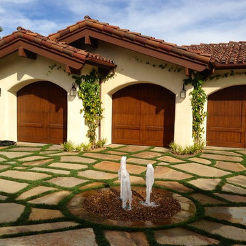 Design Build: RSF Contemporary Hacienda