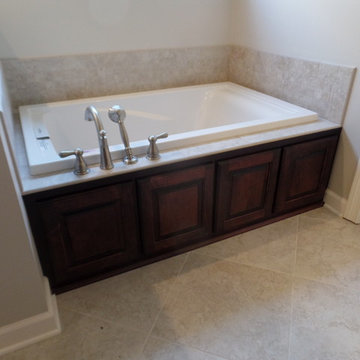 Estanaula Master Bathroom