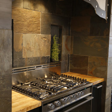 Hunter Yoga Kitchen