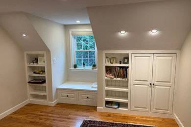 Bedroom - contemporary bedroom idea in Boston