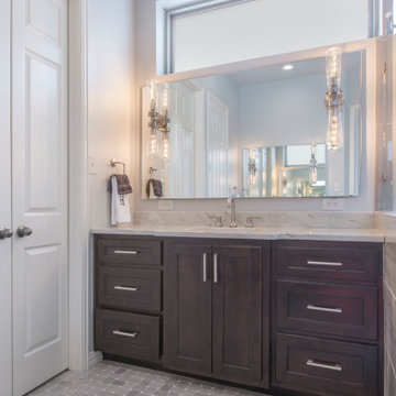 A Builder-Grade Master Bathroom Gets A Modern Upgrade
