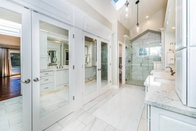Bathroom - traditional bathroom idea in San Francisco