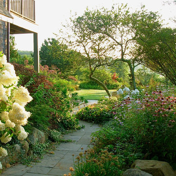 Coastal Rhode Island Garden: Salt Pond Friendly