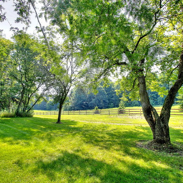 Stouffville Renovated Farmhouse