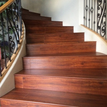 Round staircase with laminate from Germany