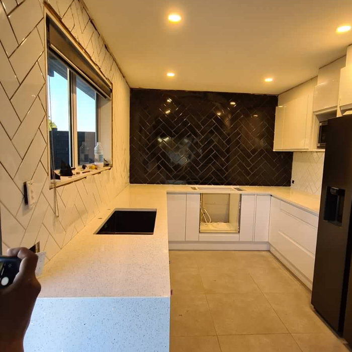 Kitchen Cabinet and Granite Benchtop