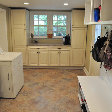 Adjoining Laundry Room Mudroom