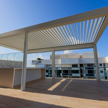 Miami Beach Penthouse Pergola