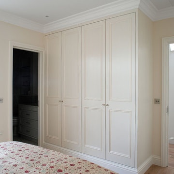 Traditional style wardrobe