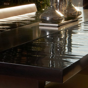 MALTA DINING TABLE