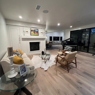 Transitional | Fireplace Sitting Room
