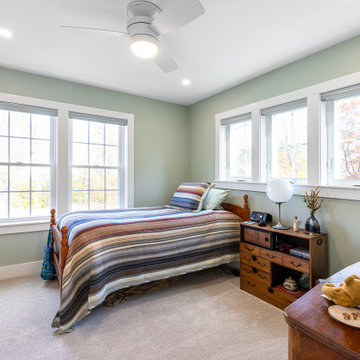 In-Law Suite, Holliston