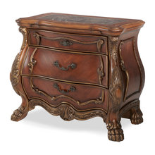 NIGHT STANDS