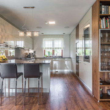 Glossy kitchen