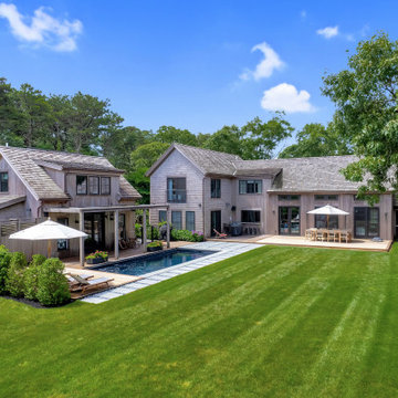 Martha’s Vineyard Beach Barn