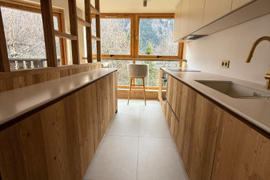 Cette photo montre une maison tendance.