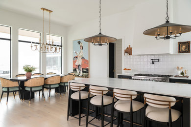 Inspiration for a farmhouse kitchen remodel in Austin