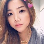 Nguyen Vee's photo