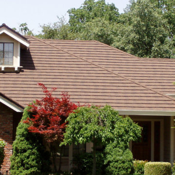 Straight Line Roofing & Construction