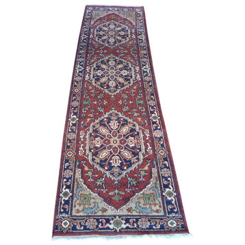 2'8x10 Serapi Rug