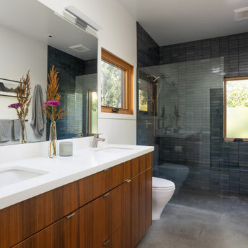 Contemporary Residence & Pool House