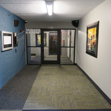 Phoenix Lobby and Leasing Office