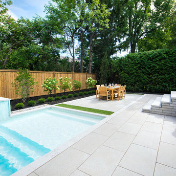 Contemporary backyard in Beaconsfield