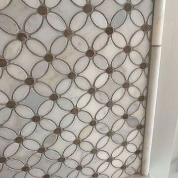 Marble Mosaic backsplash with Pencil Molding trim