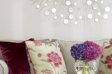 Inspiration for a contemporary living room remodel in New York