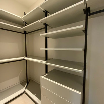New Braunfels, Texas Walk in Closet Project