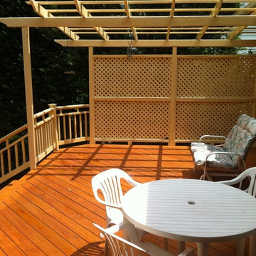 Deck & Arbor