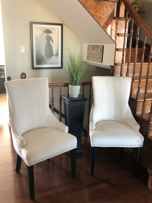 Foyer Decor - are the chairs suitable?