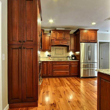 Colonial Cherry | Haas Cabinet