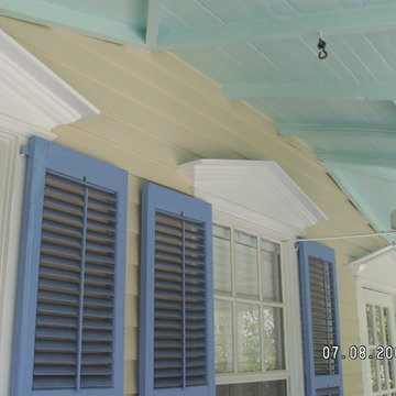 Eyebrows over windows
