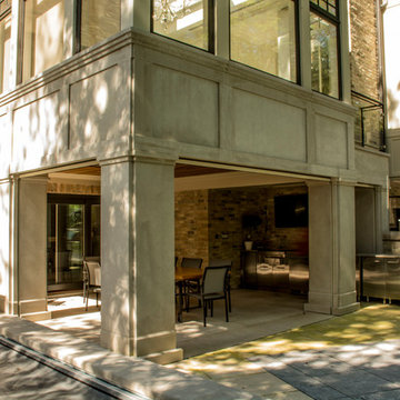 Exterior Loggia with Motorized Screens